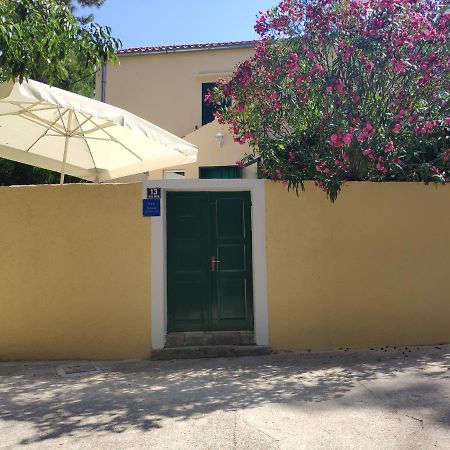 Apartment Zdenka Veli Lošinj Exteriör bild