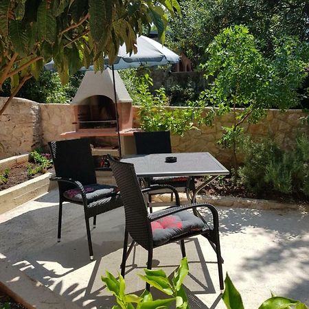 Apartment Zdenka Veli Lošinj Exteriör bild