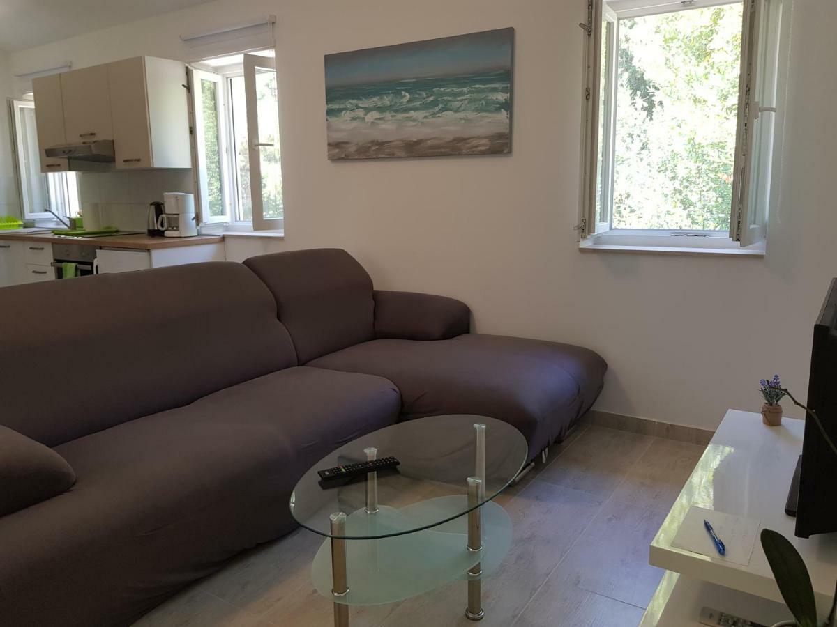 Apartment Zdenka Veli Lošinj Exteriör bild