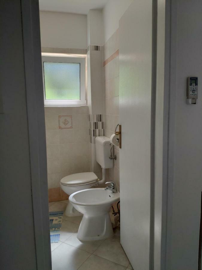 Apartment Zdenka Veli Lošinj Exteriör bild
